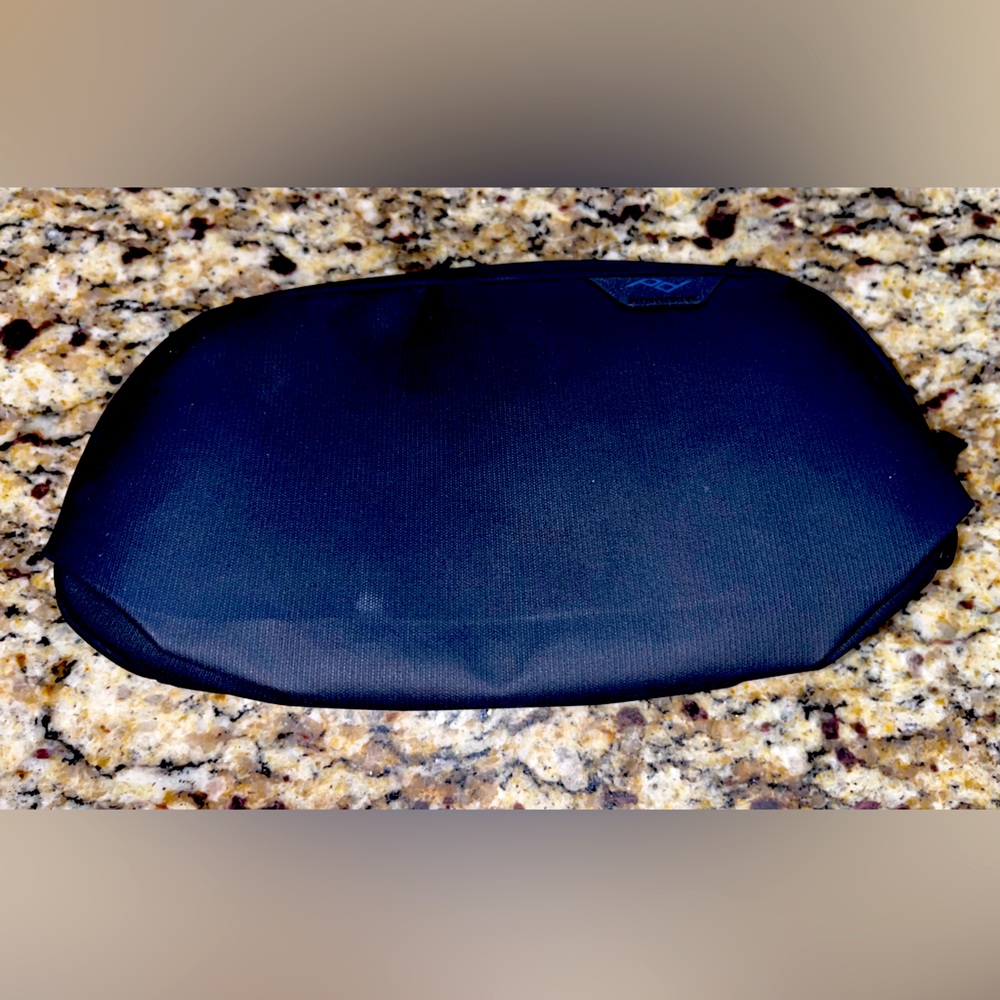Black Peak Design tech bag(EDC)